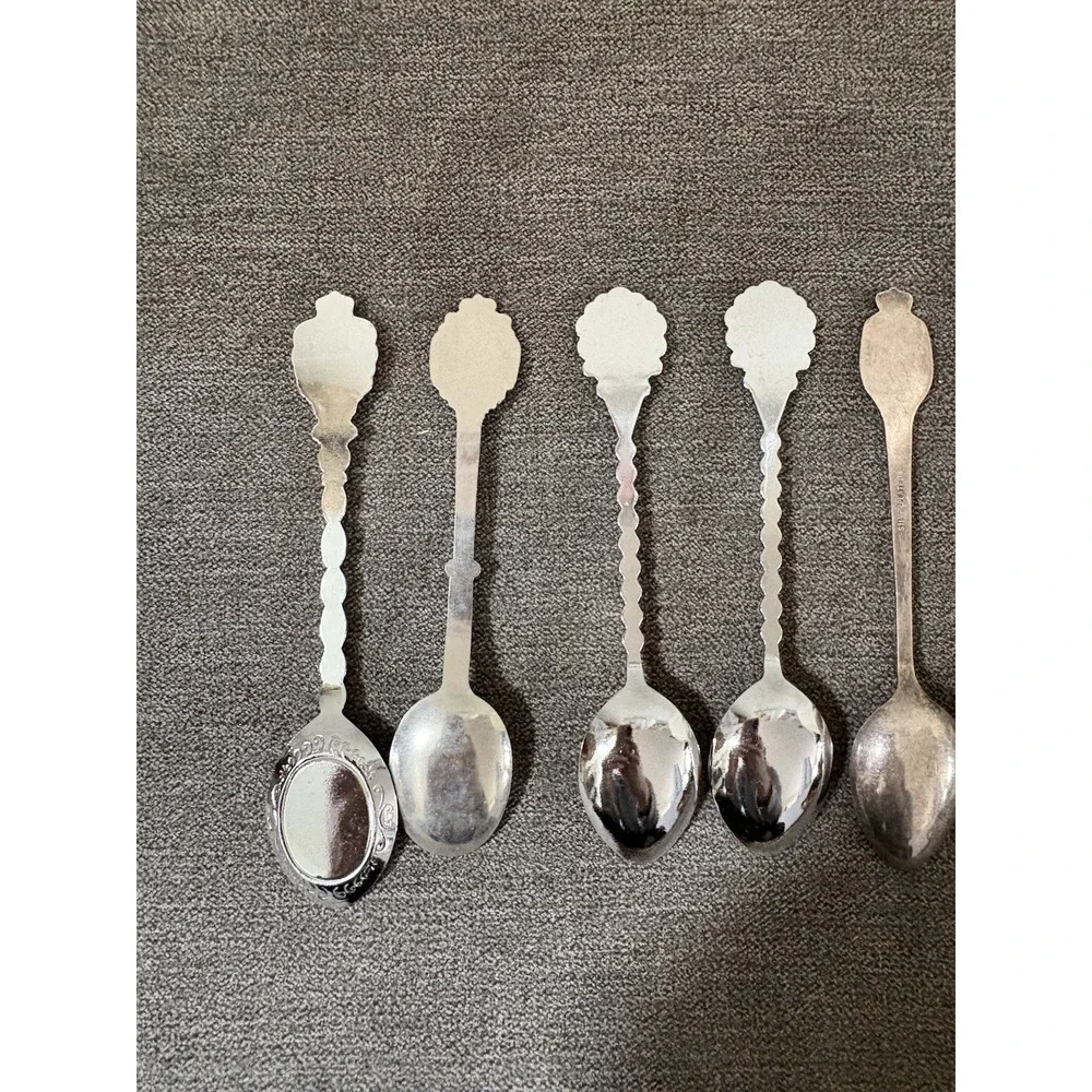 Lot Of 12 Souvenir State Spoons, One Silver plated, European, USA, Bau Gong